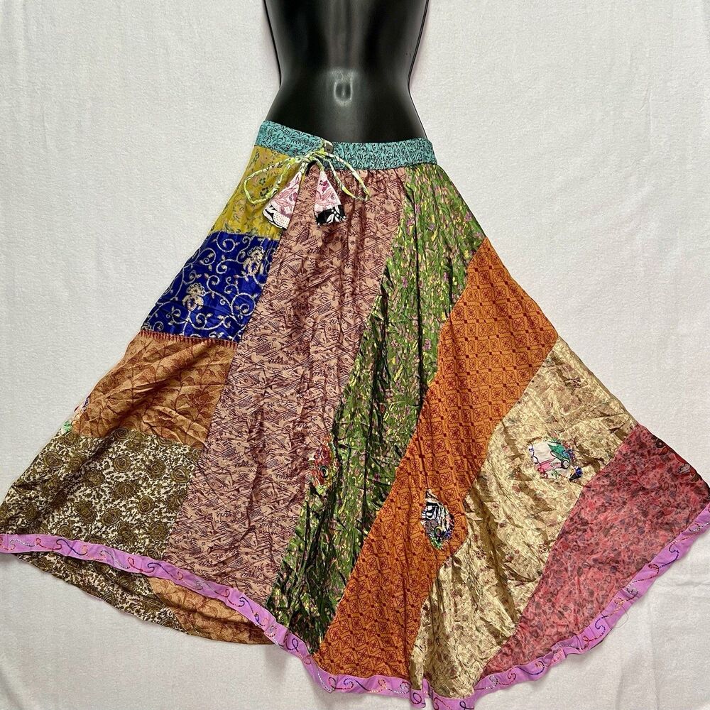 Vintage Nepal Silk Patchwork Handkerchief Hem Boho Hippie Festival Sari Skirt L